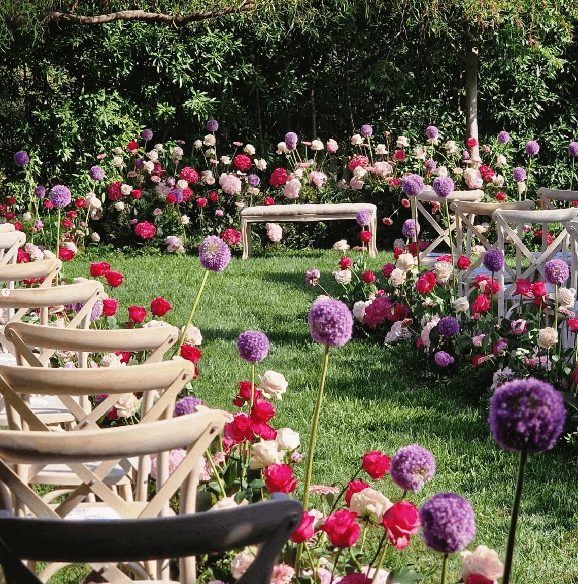 Jardín romántico en finca siempreverde Jardín romántico en finca SiempreVerde